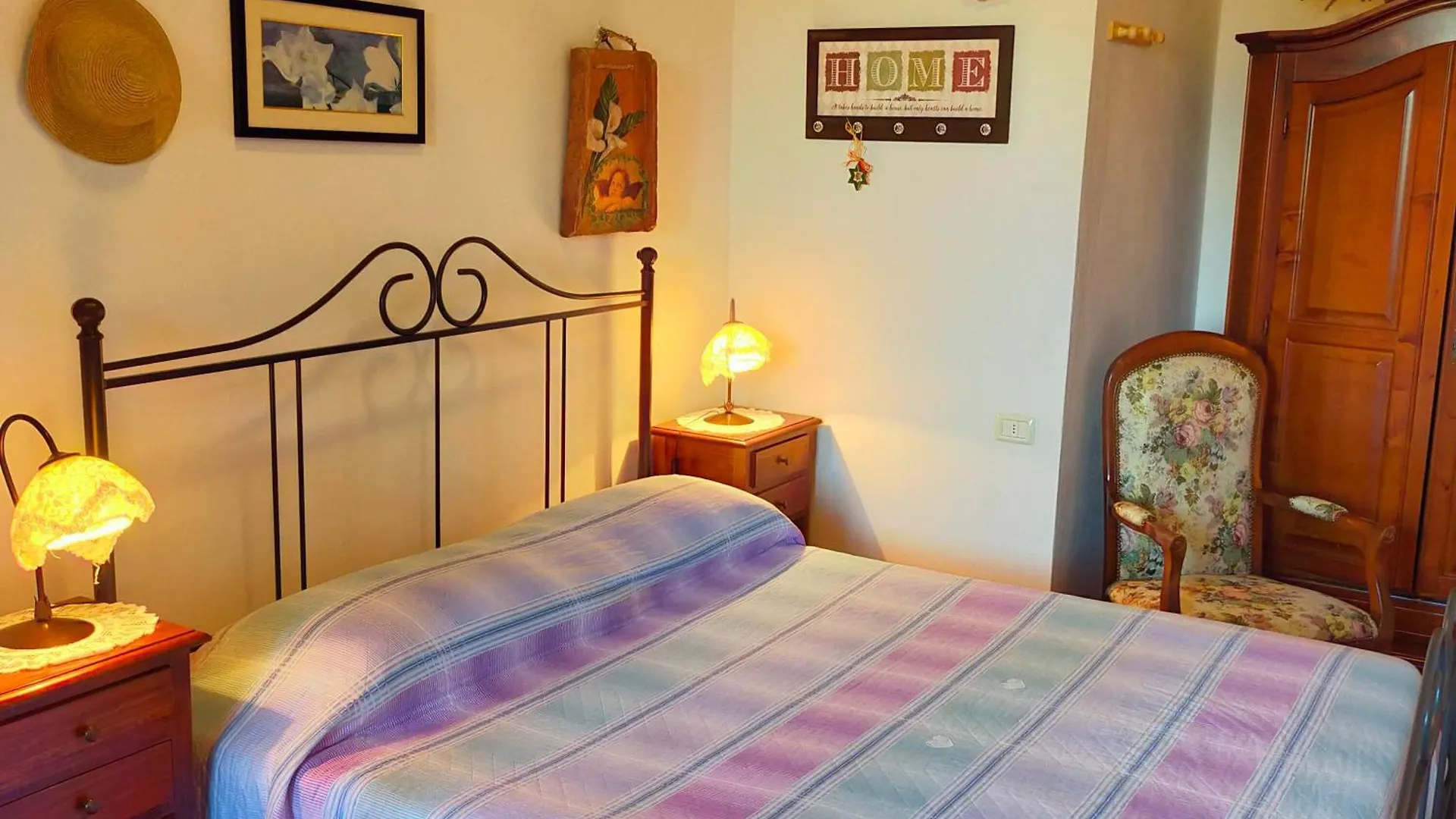 Gospodarstwo agroturystyczne San Lorenzo Agriturismo Buonconvento Włochy